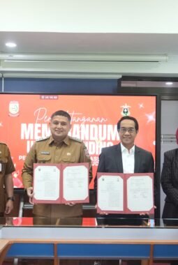 Pemkot Makassar-Unhas Fokus Pulau hingga Inovasi Teknologi