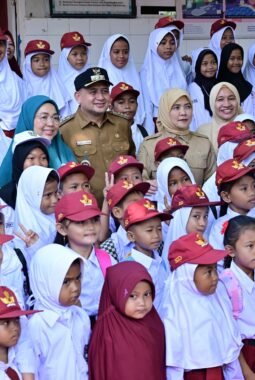 Pemkot Makassar Gandeng CSR Wujudkan Pemerataan Pendidikan di Kepulauan