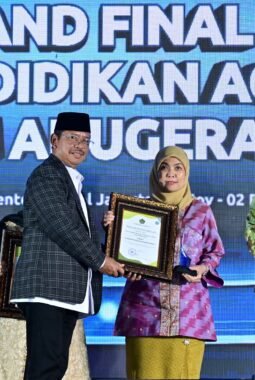 Aliyah Mustika Ilham Bawa Pulang Penghargaan Nasional Tanda Cinta PAI untuk Makassar