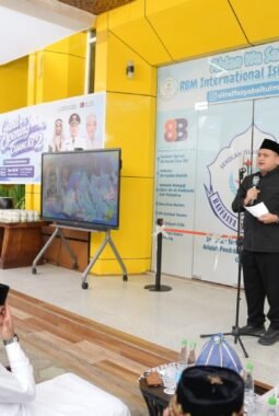 Resmikan SIT Raffasya, Munafri Tekankan Pendidikan Qur’ani dan Berkarakter Jawab Krisis Etika Anak