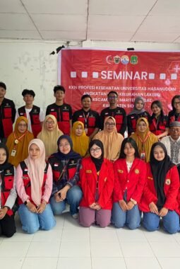 Mahasiswa KKN-PK 69 Unhas Posko Kelurahan Lakessi Gelar Seminar Program Kerja Berbasis Peningkatan Kesehatan Masyarakat