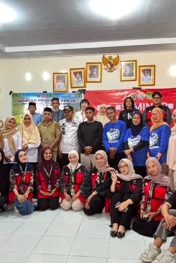 KKN-PK 69 Universitas Hasanuddin Perkuat Sinergi melalui Seminar Awal Program Kerja di Desa Belawae